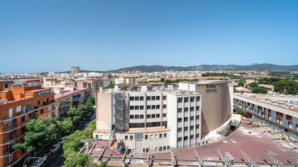 3 bedroom Apartment for sale in Palma de Mallorca - € 490,000 (Ref: 9928919)