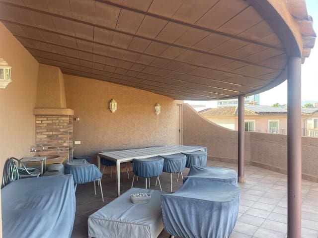 3 makuuhuone Kattohuoneisto vuokrattavana paikassa Son Armadans, Palma de Mallorca mukana uima-altaan 
autotalli - 3 200 € (Ref: 9933690)