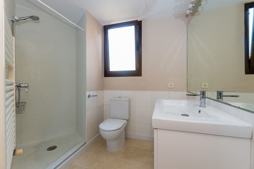 3 bedroom Penthouse for rent in Palma de Mallorca with pool garage - € 2,700 (Ref: 9933690)