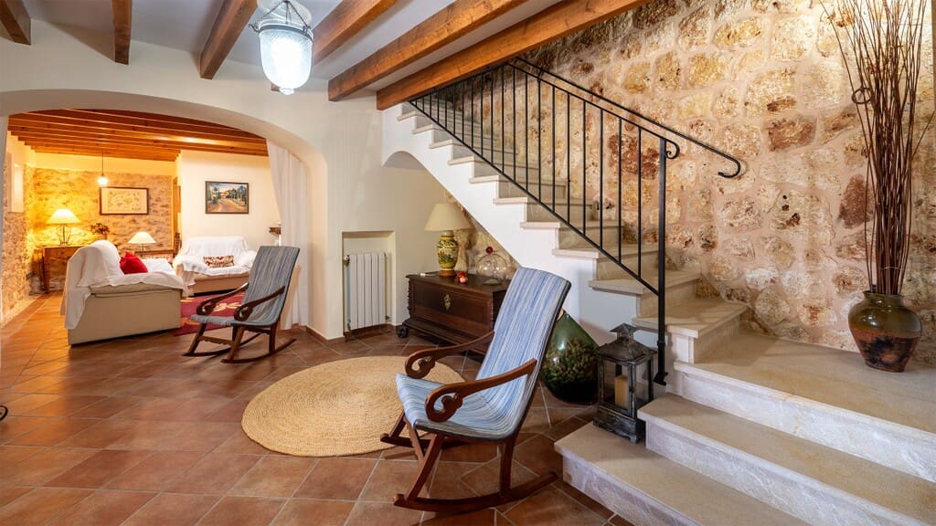2 bedroom Townhouse for sale in Llubi with pool - € 890,000 (Ref: 9957576)