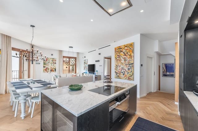 3 soverom Hus til salgs i Es Molinar / El Molinar, Palma de Mallorca med svømmebasseng - € 3 750 000 (Ref: 9957578)