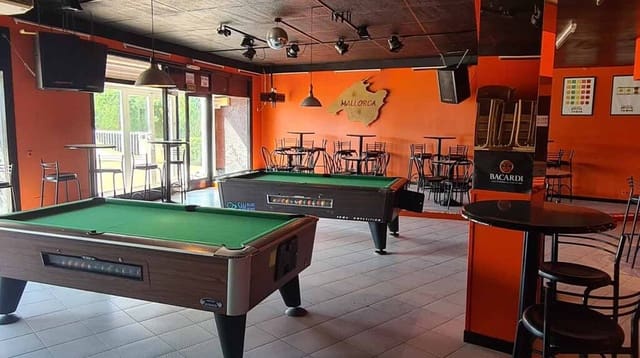 Erhverv til salg i Santa Ponsa, Calvià - € 495.000 (Ref: 9969332)