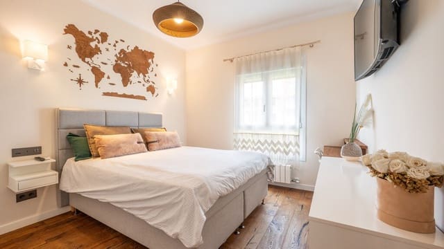 3 bedroom Apartment for sale in Palma de Mallorca - € 997,000 (Ref: 9978437)