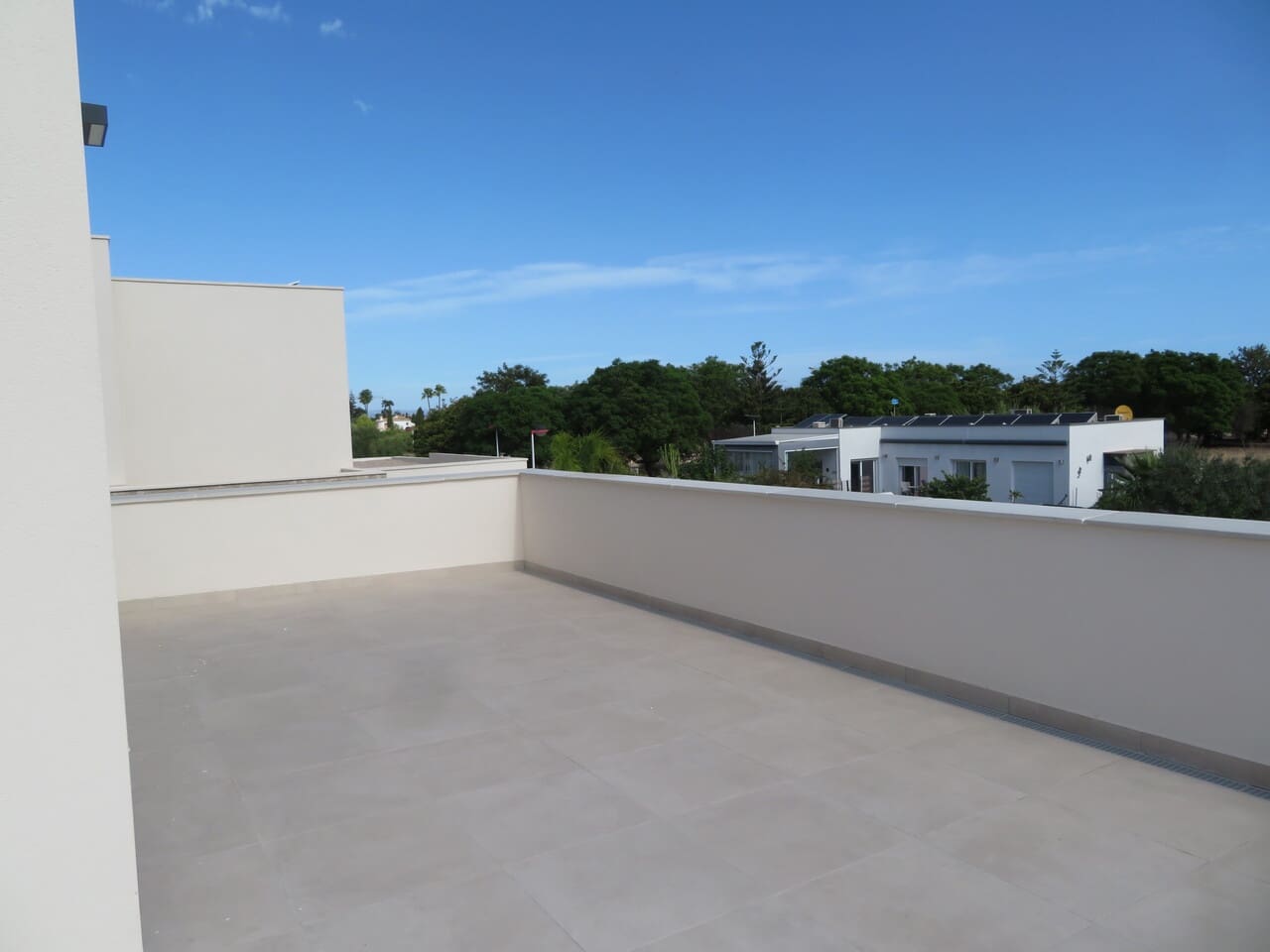 3 bedroom Villa for sale in Els Poblets with pool garage - € 590,000 (Ref: 10030967)