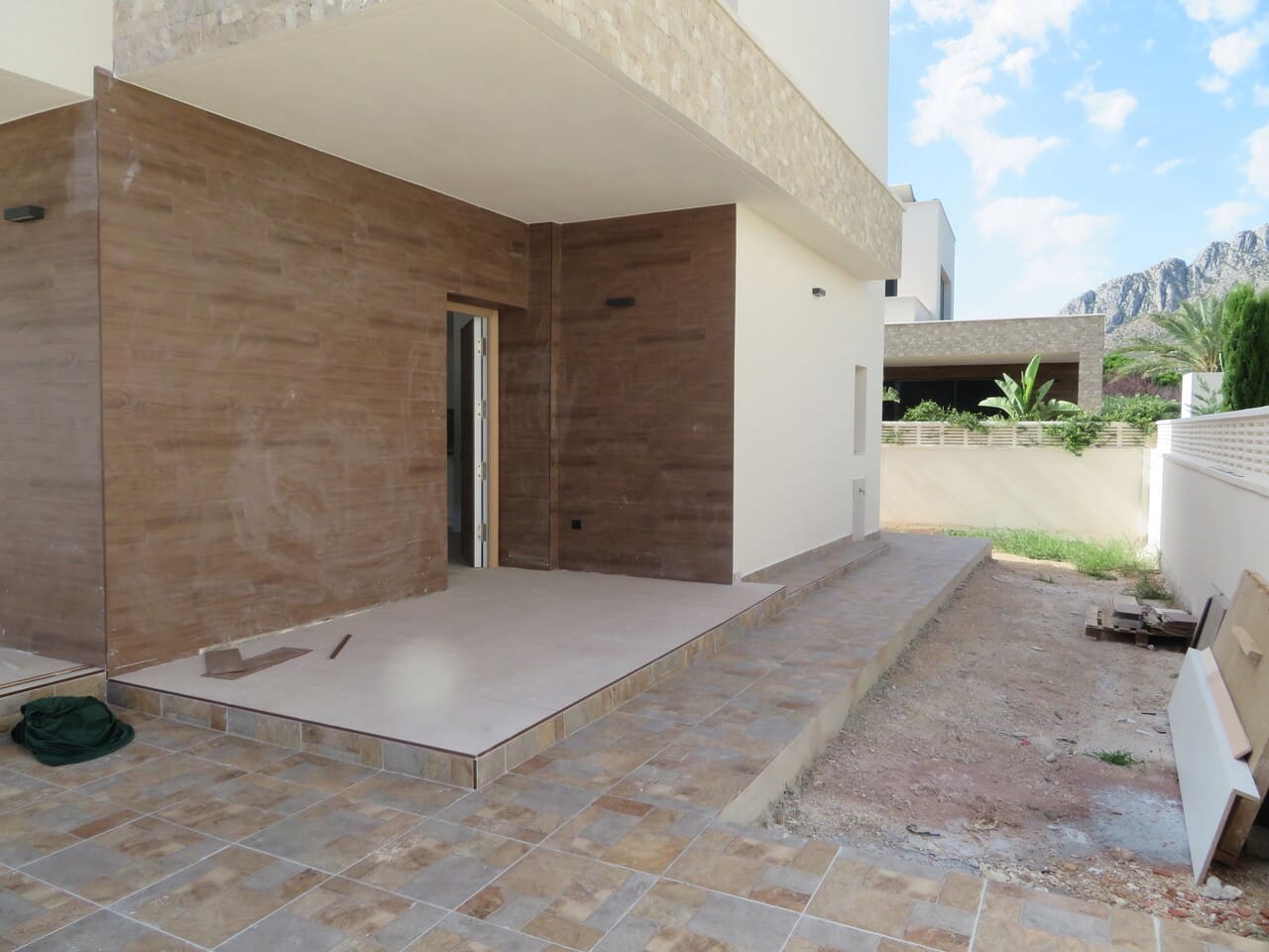 3 bedroom Villa for sale in Els Poblets with pool garage - € 590,000 (Ref: 10030967)