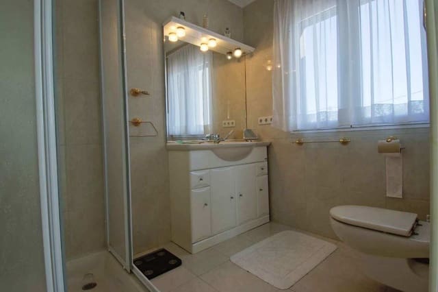 4 chambre Villa/Maison à vendre à Els Poblets avec piscine garage - 595 000 € (Ref: 10035616)