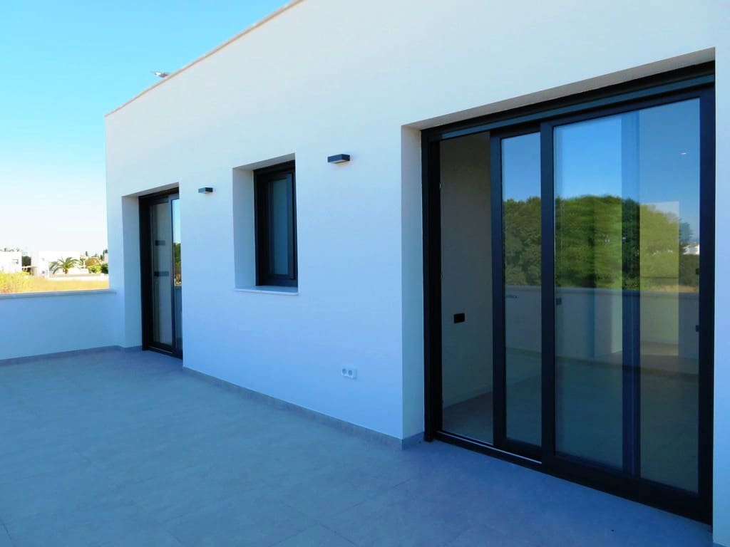 3 slaapkamer Villa te koop in Els Poblets met zwembad garage - € 590.000 (Ref: 10038964)