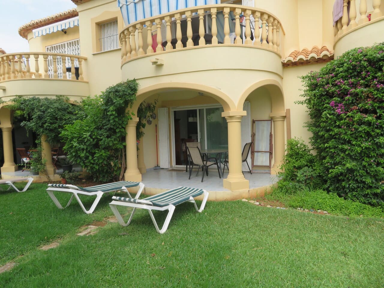 2 sovrum Strandlägenhet till salu i Denia med pool garage - 260 000 € (Ref: 10070995)