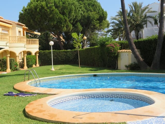 2 sovrum Strandlägenhet till salu i Dénia med pool garage - 260 000 € (Ref: 10070995)