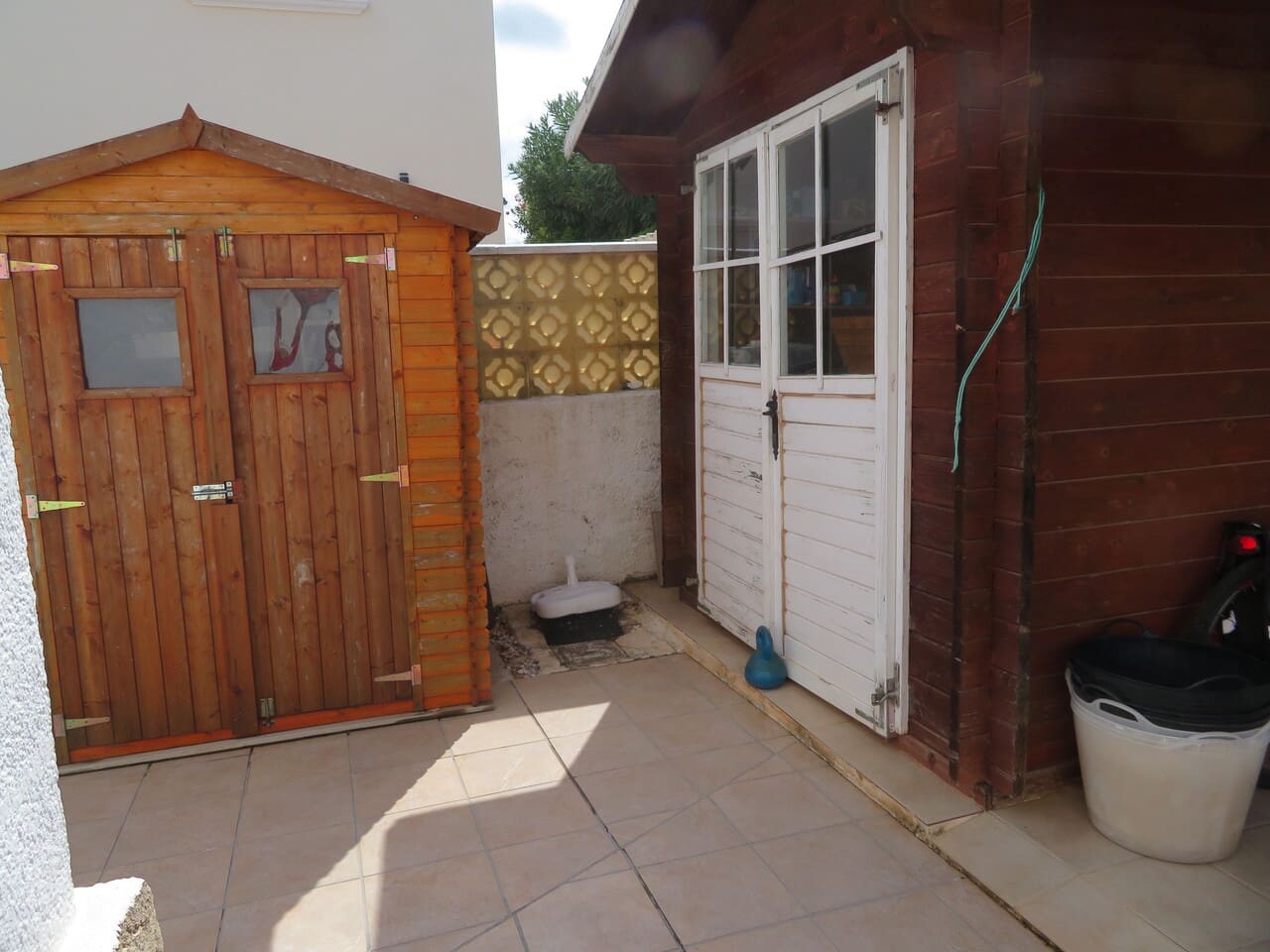 4 bedroom Villa for sale in Els Poblets with pool garage - € 460,000 (Ref: 10100424)
