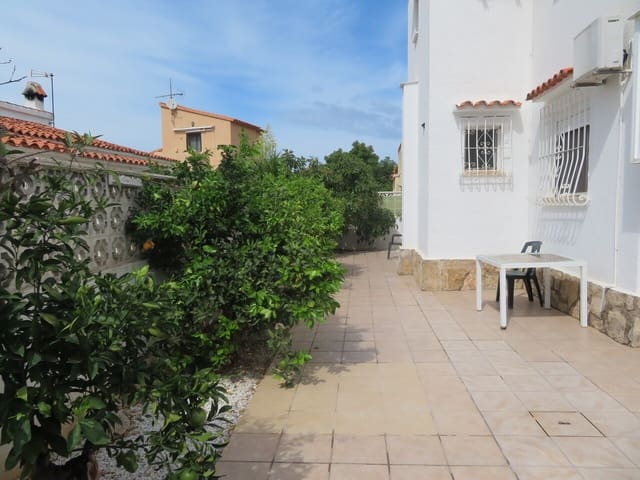 4 bedroom Villa for sale in Els Poblets with pool garage - € 460,000 (Ref: 10100424)