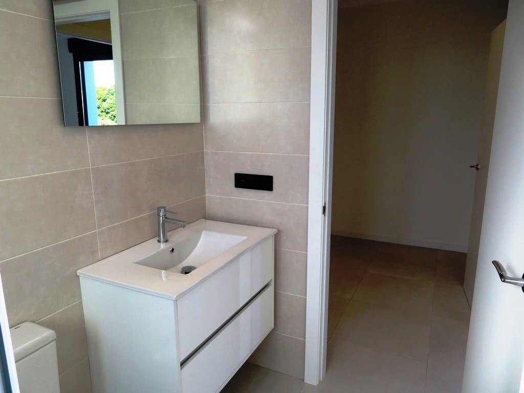 3 bedroom Villa for sale in Els Poblets with pool garage - € 590,000 (Ref: 10175615)