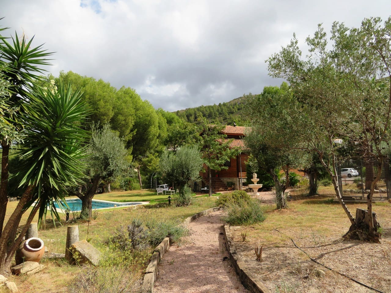 4 sovrum Villa till salu i Orba med pool garage - 899 000 € (Ref: 7526448)