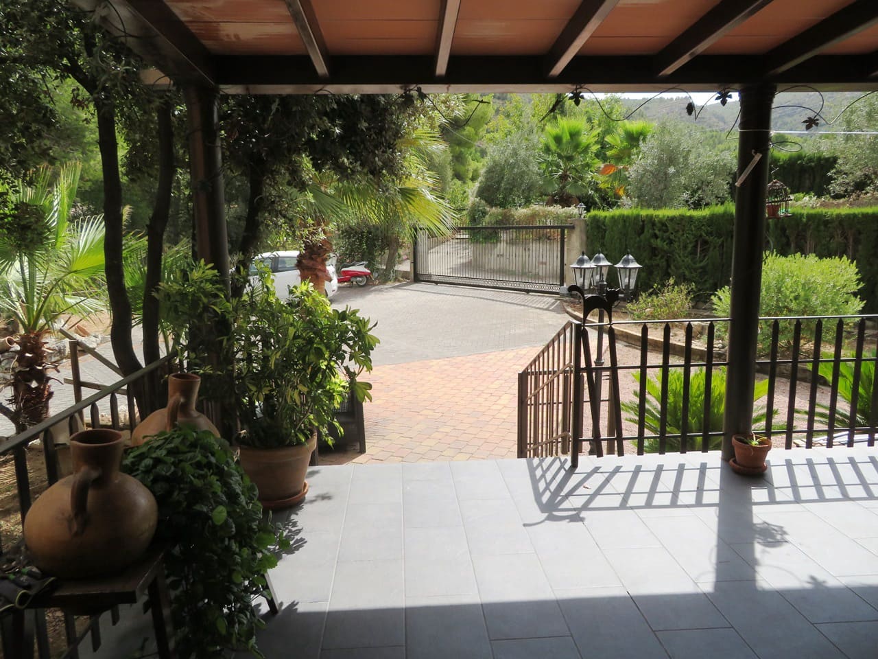 4 sovrum Villa till salu i Orba med pool garage - 899 000 € (Ref: 7526448)