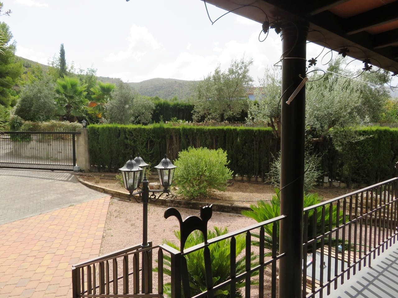 4 sovrum Villa till salu i Orba med pool garage - 899 000 € (Ref: 7526448)