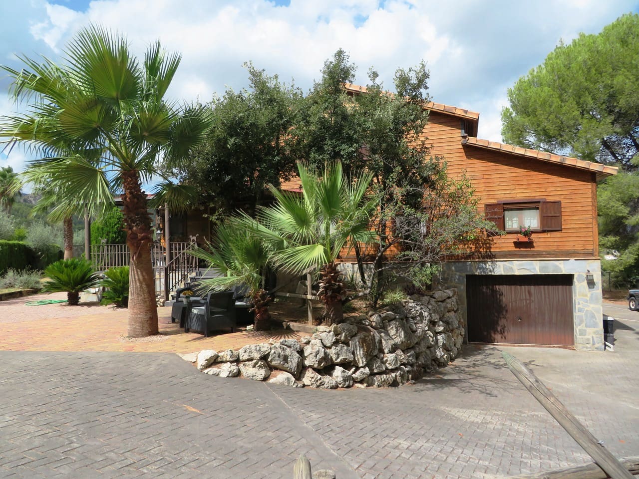 4 sovrum Villa till salu i Orba med pool garage - 899 000 € (Ref: 7526448)