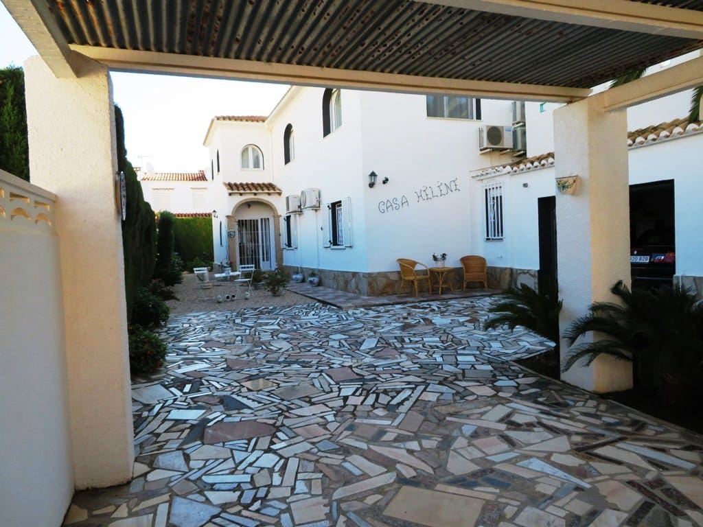 4 sypialnia Willa na sprzedaż w Els Poblets z basenem garażem - 595 000 € (Ref: 7943485)