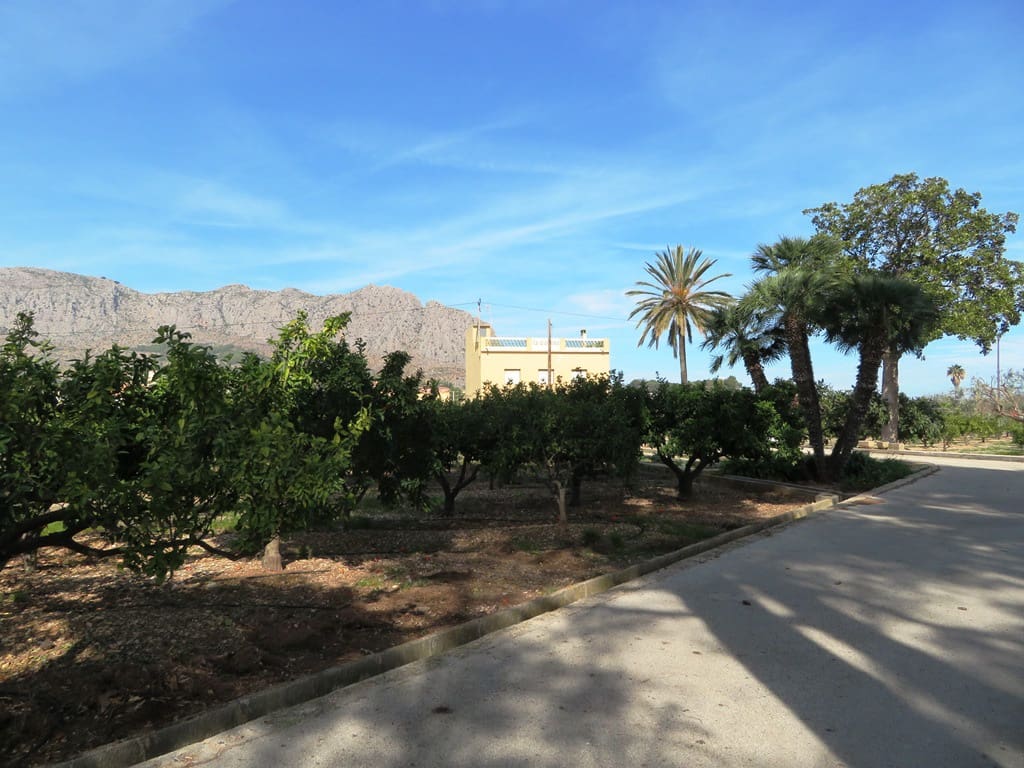 5 soveværelse Villa til salg i Beniarbeig med garage - € 635.000 (Ref: 8107387)