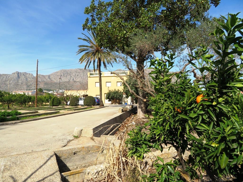 5 soveværelse Villa til salg i Beniarbeig med garage - € 635.000 (Ref: 8107387)