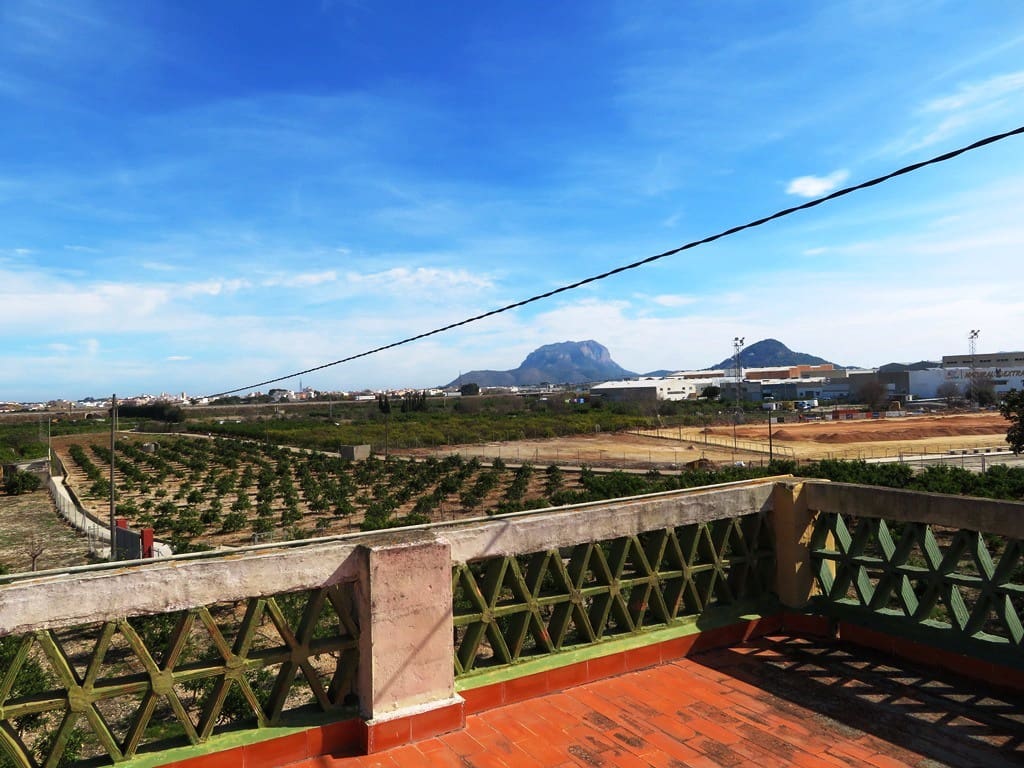 5 soveværelse Villa til salg i Beniarbeig med garage - € 635.000 (Ref: 8107387)