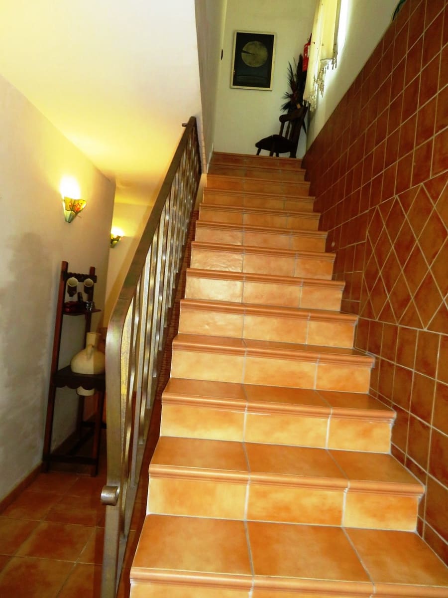 5 bedroom Townhouse for sale in Pego - € 280,000 (Ref: 8279416)