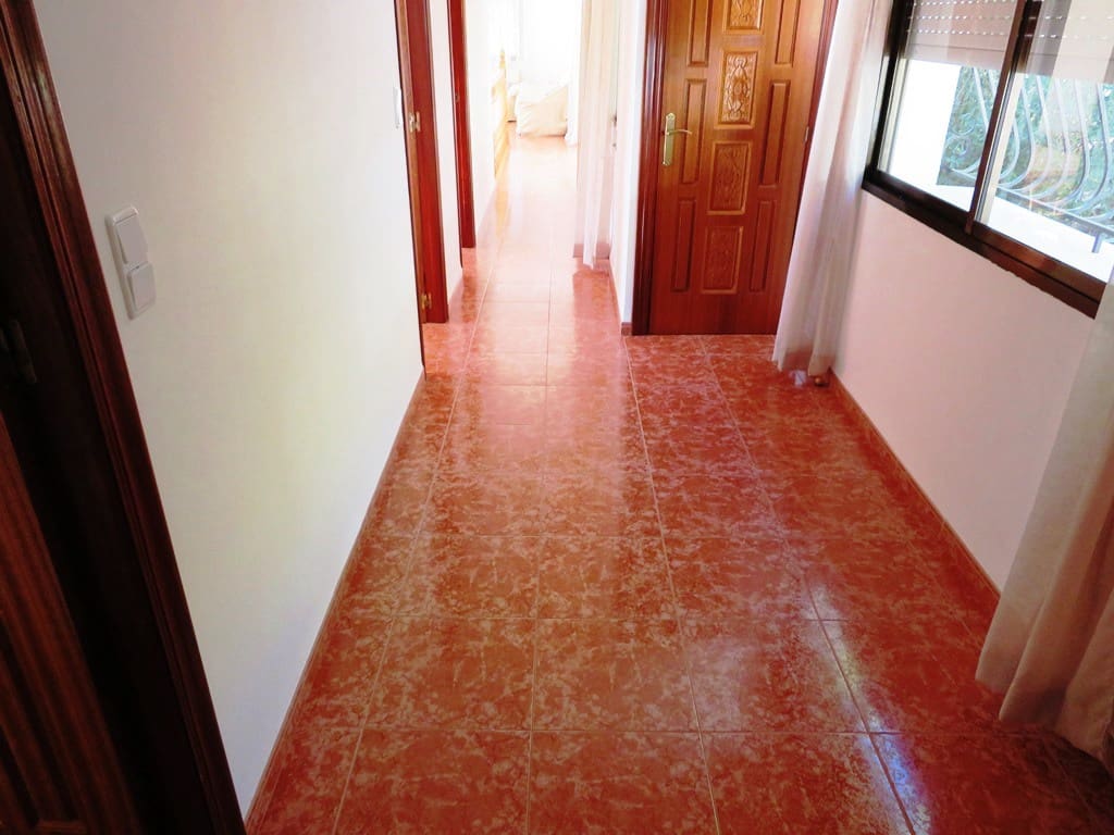 4 soveværelse Villa til salg i Pego med swimmingpool garage - € 695.000 (Ref: 8470163)