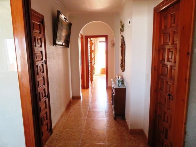 6 soveværelse Villa til salg i Els Poblets med garage - € 525.000 (Ref: 8491210)