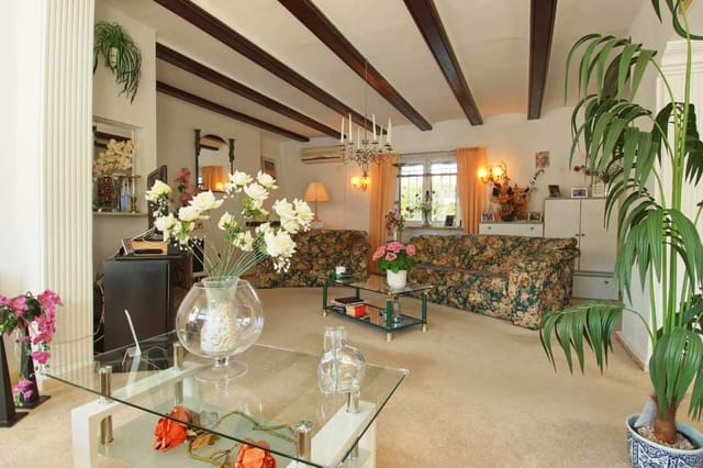 4 Zimmer Villa zu verkaufen in Els Poblets mit Pool Garage - 595.000 € (Ref: 8589708)