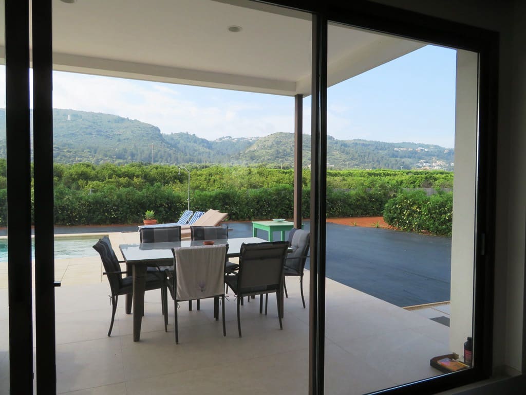 3 sypialnia Willa na sprzedaż w Beniarbeig z basenem garażem - 895 000 € (Ref: 8988839)