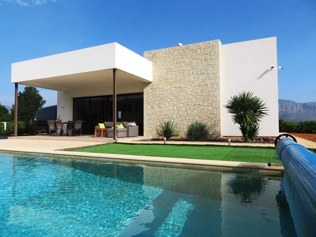 3 Zimmer Villa zu verkaufen in Beniarbeig mit Pool Garage - 895.000 € (Ref: 8988839)