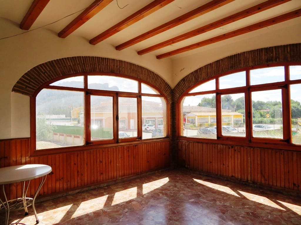 6 Zimmer Villa zu verkaufen in Els Poblets mit Garage - 525.000 € (Ref: 9009091)