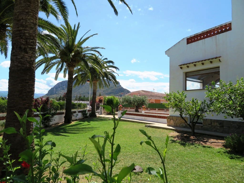 6 Zimmer Villa zu verkaufen in Els Poblets mit Garage - 525.000 € (Ref: 9009091)