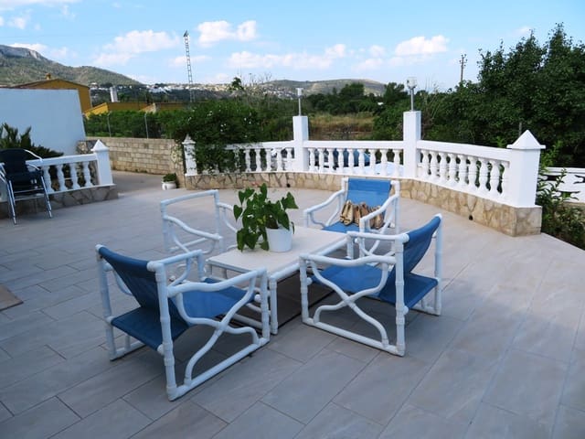 4 Zimmer Villa zu verkaufen in Dénia mit Pool Garage - 495.000 € (Ref: 9013177)