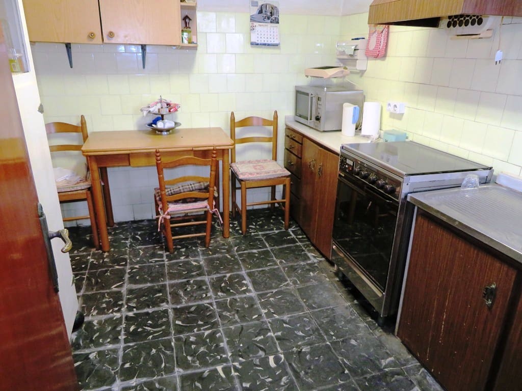 5 soveværelse Byhus til salg i Sagra - € 178.000 (Ref: 9127771)