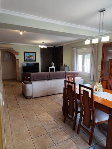 3 bedroom Villa for sale in Dénia with pool garage - € 465,000 (Ref: 9253659)