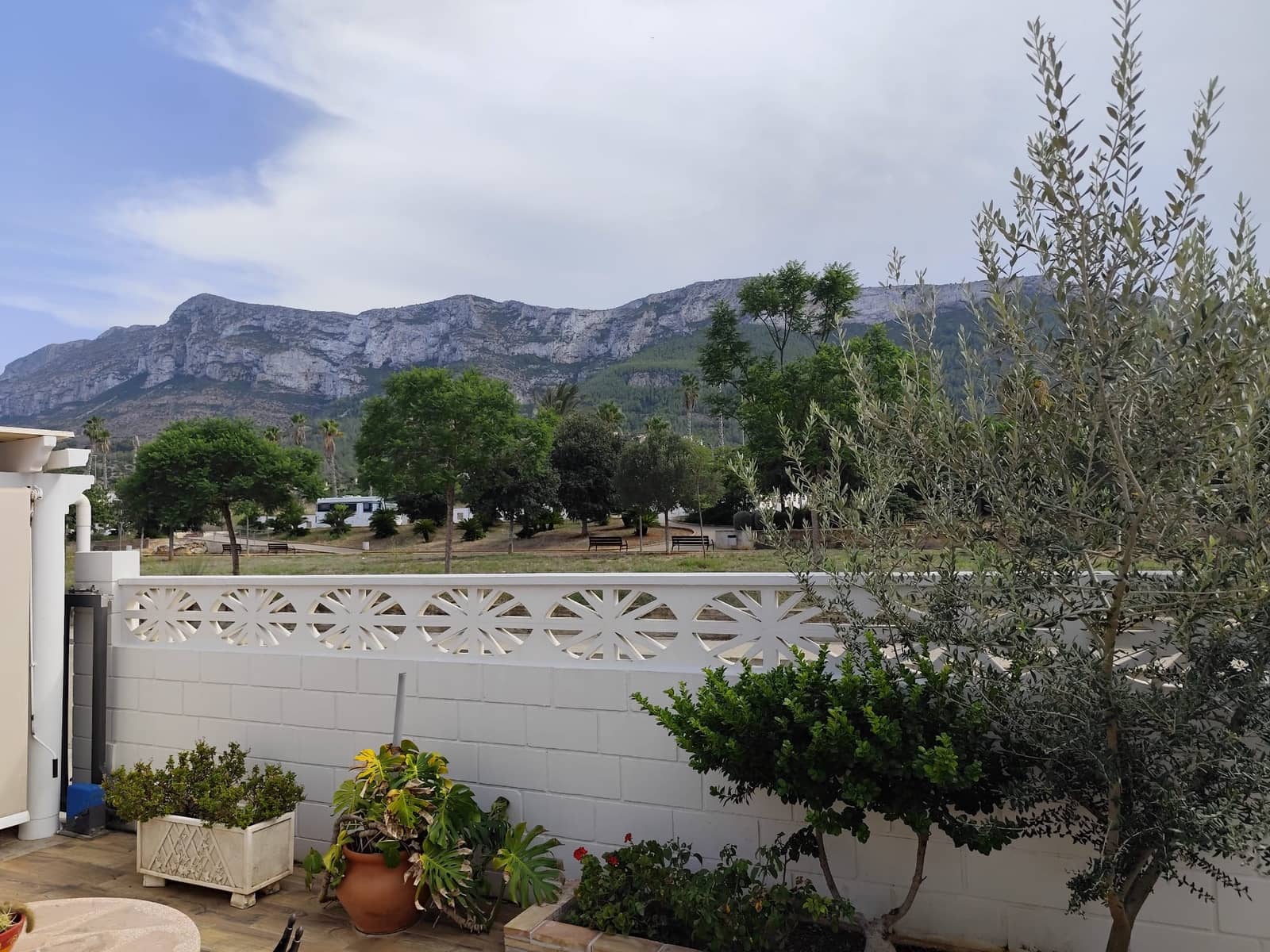 Chalet de 3 habitaciones en Dénia en venta con piscina garaje - 465.000 € (Ref: 9253659)