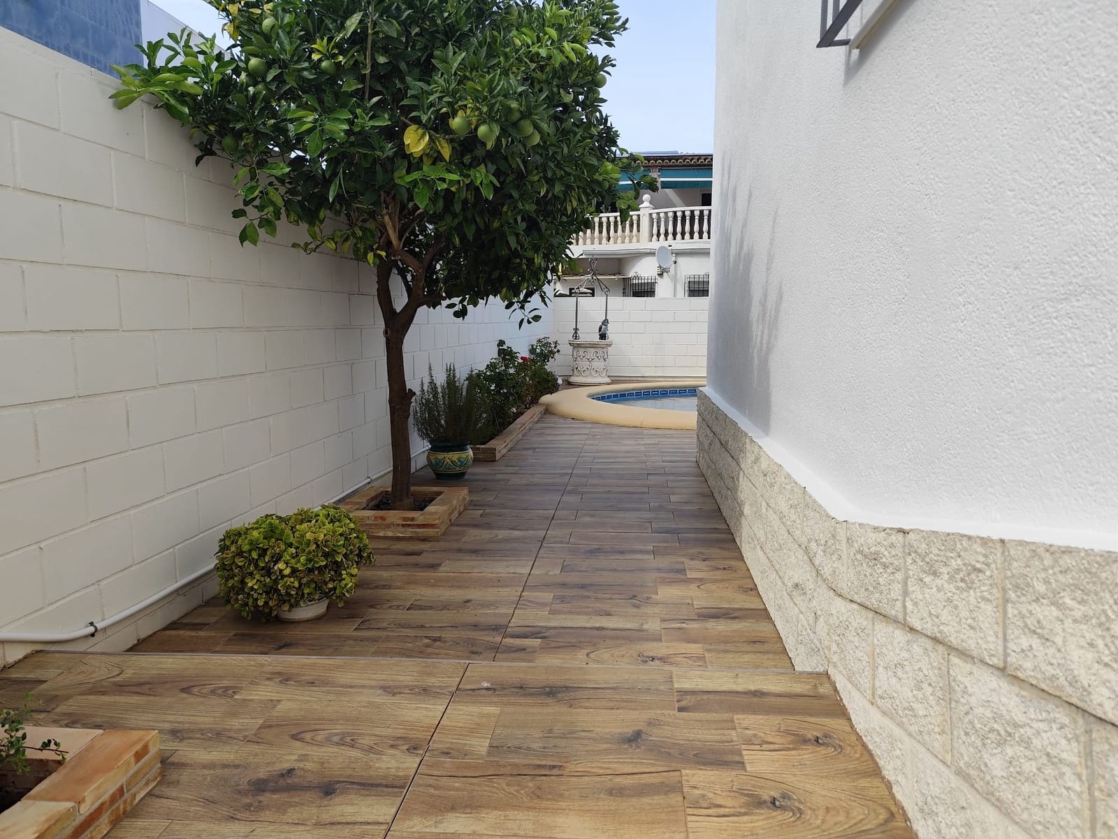 Chalet de 3 habitaciones en Dénia en venta con piscina garaje - 465.000 € (Ref: 9253659)