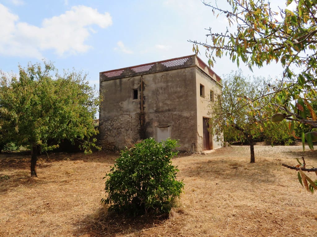 Hus til salgs i Ondara - € 130 000 (Ref: 9257662)