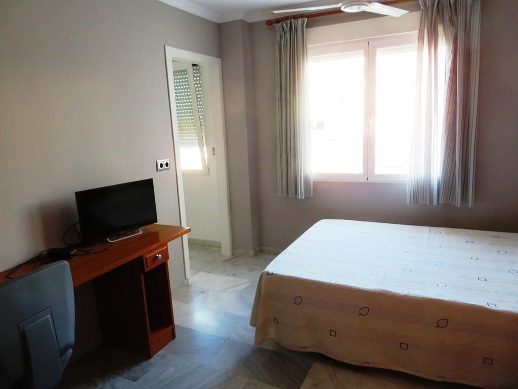 5 soveværelse Byhus til salg i Ondara med swimmingpool garage - € 415.000 (Ref: 9257666)