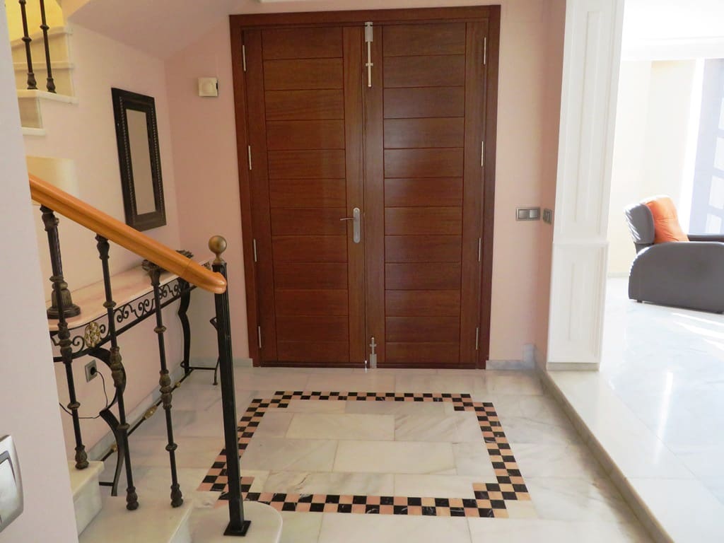 5 soveværelse Byhus til salg i Ondara med swimmingpool garage - € 415.000 (Ref: 9257666)