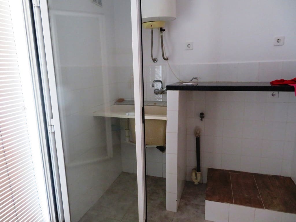 5 soveværelse Byhus til salg i Ondara med swimmingpool garage - € 415.000 (Ref: 9257666)