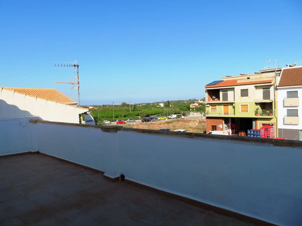 5 soveværelse Byhus til salg i Ondara med swimmingpool garage - € 415.000 (Ref: 9257666)