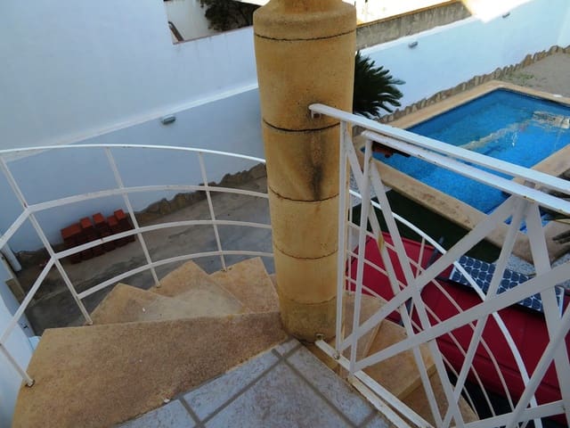 5 bedroom Townhouse for sale in Ondara with pool garage - € 415,000 (Ref: 9257666)