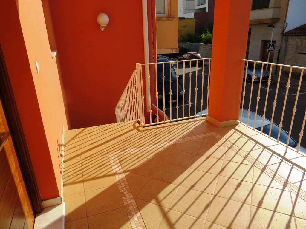 5 soveværelse Byhus til salg i Ondara med swimmingpool garage - € 415.000 (Ref: 9257666)