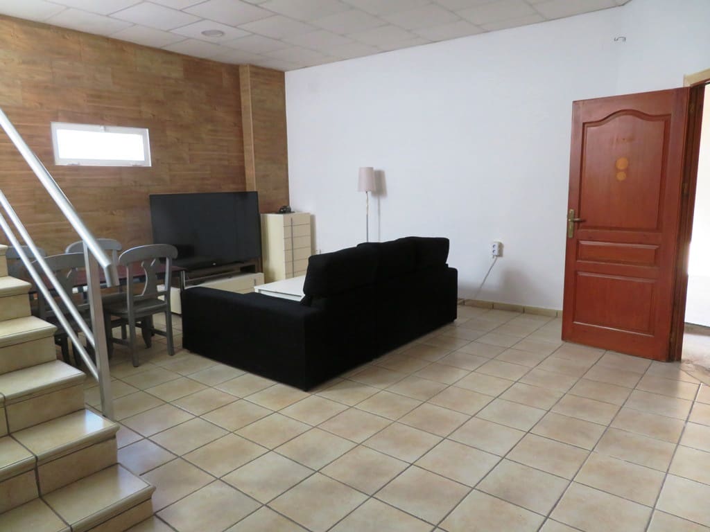 5 soveværelse Byhus til salg i Ondara med swimmingpool garage - € 415.000 (Ref: 9257666)