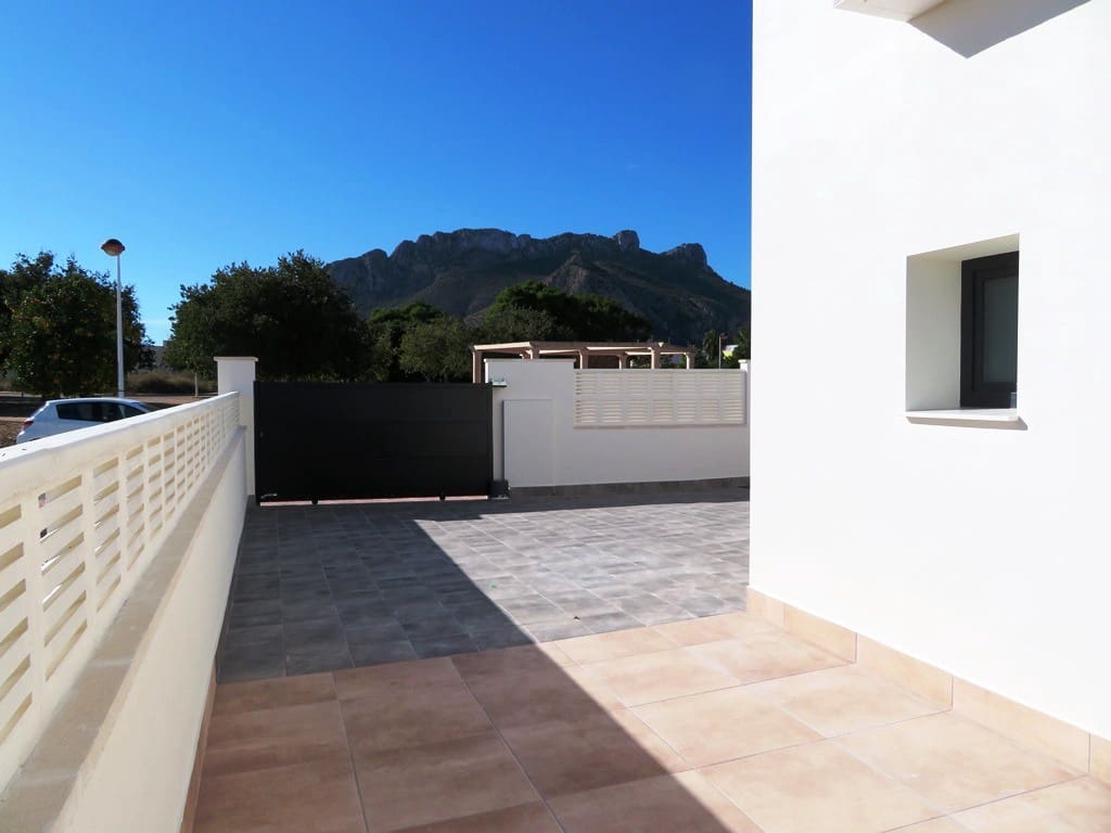 3 camera da letto Villa in vendita in Els Poblets con piscina garage - 590.000 € (Rif: 9362764)