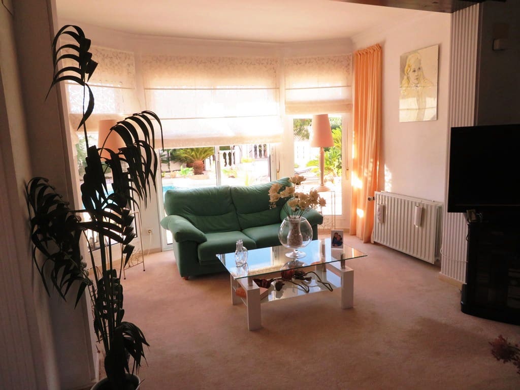 4 soverom Villa til salgs i Els Poblets med svømmebasseng garasje - € 595 000 (Ref: 9406953)