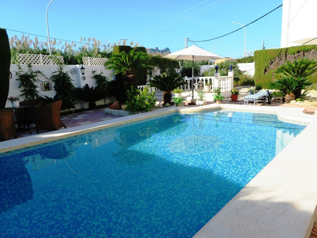 4 soverom Villa til salgs i Els Poblets med svømmebasseng garasje - € 595 000 (Ref: 9406953)