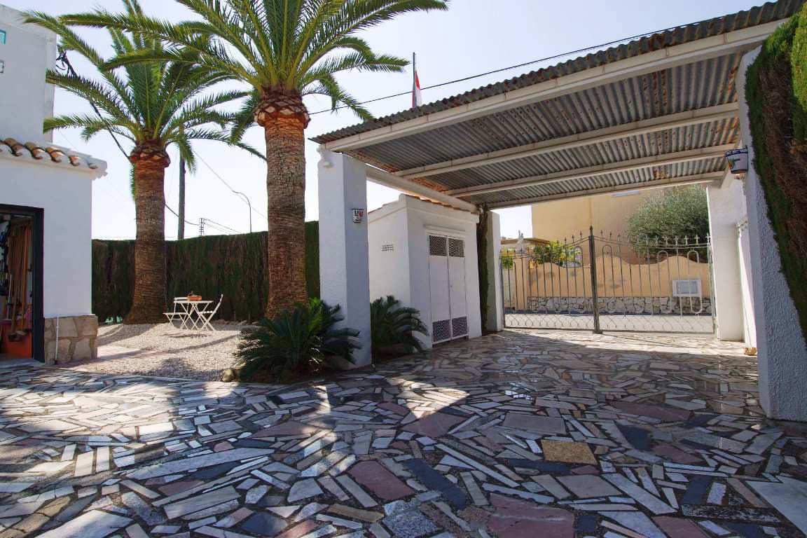 4 soverom Villa til salgs i Els Poblets med svømmebasseng garasje - € 595 000 (Ref: 9406953)