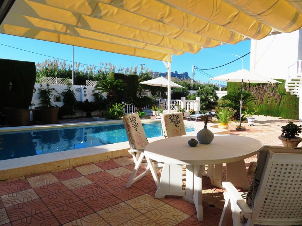 4 soverom Villa til salgs i Els Poblets med svømmebasseng garasje - € 595 000 (Ref: 9406953)